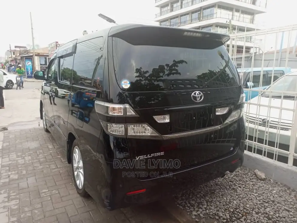 Toyota Vellfire 2009 Black