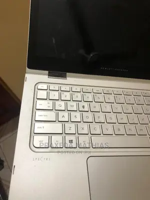 New Laptop HP Spectre X360 13 8GB Intel Core I5 SSD 256GB
