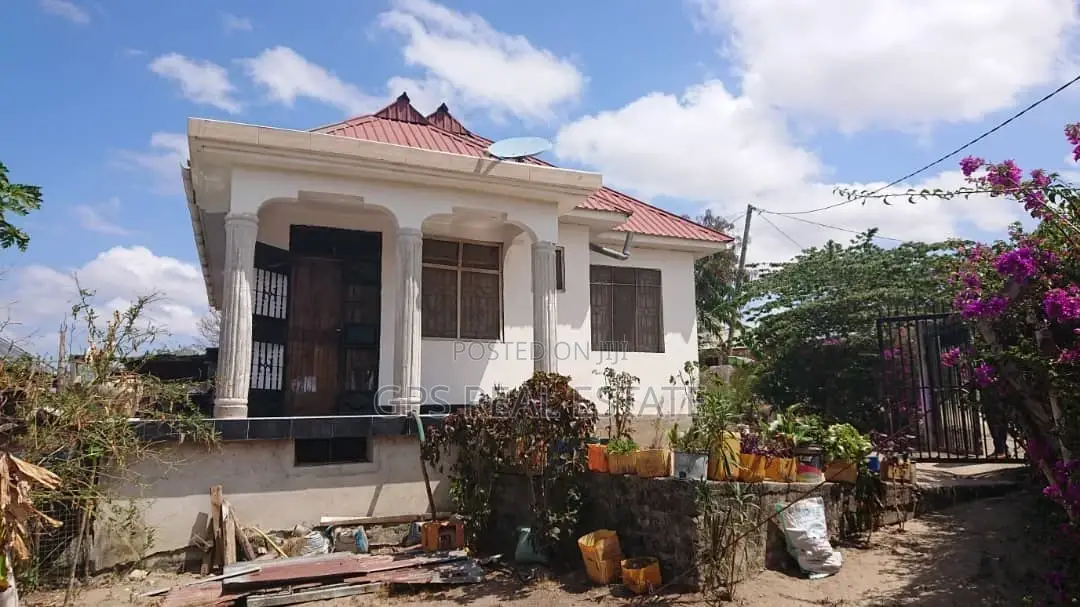 3bdrm House in Kibamba Kwa Mangi, Kinondoni for Sale