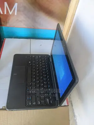 Laptop Dell Latitude 3189 4GB Intel Celeron SSD 128GB