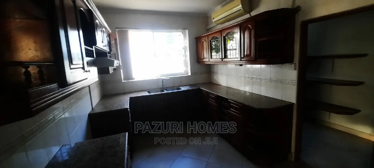 4bdrm Bungalow in Masaki for Rent