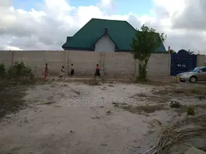 3bdrm House in Msongola, Temeke for Sale