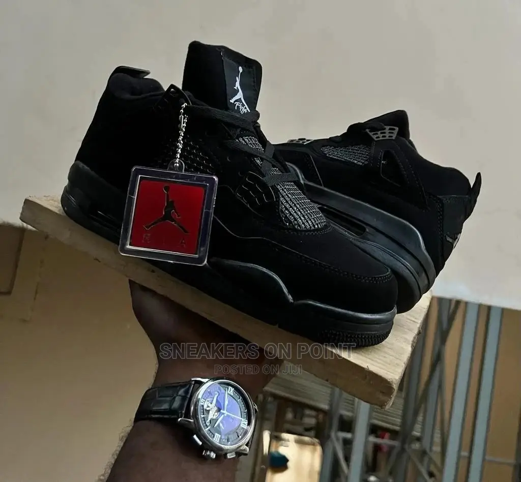 Nike Air Jordan 4