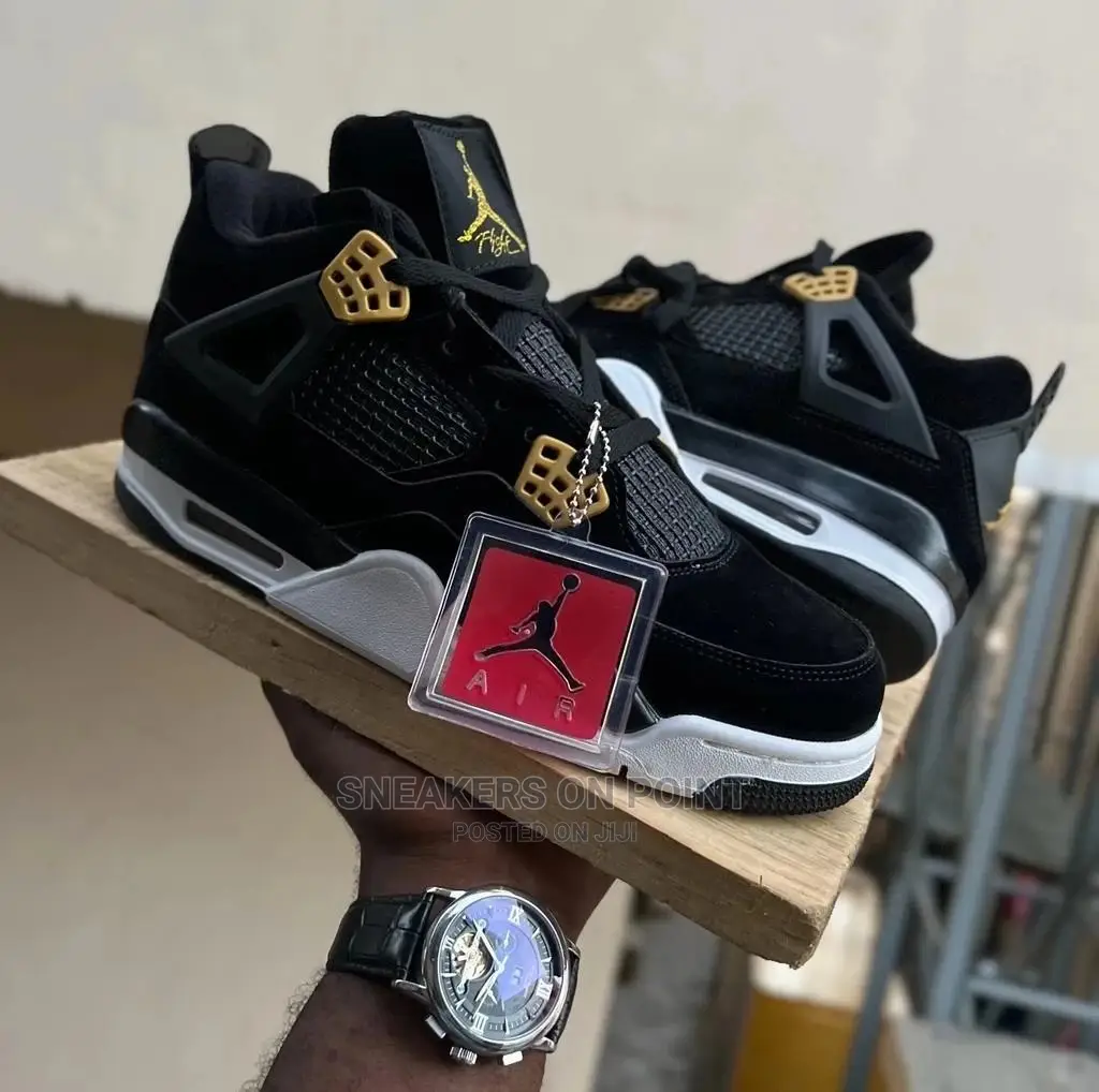 Nike Air Jordan 4