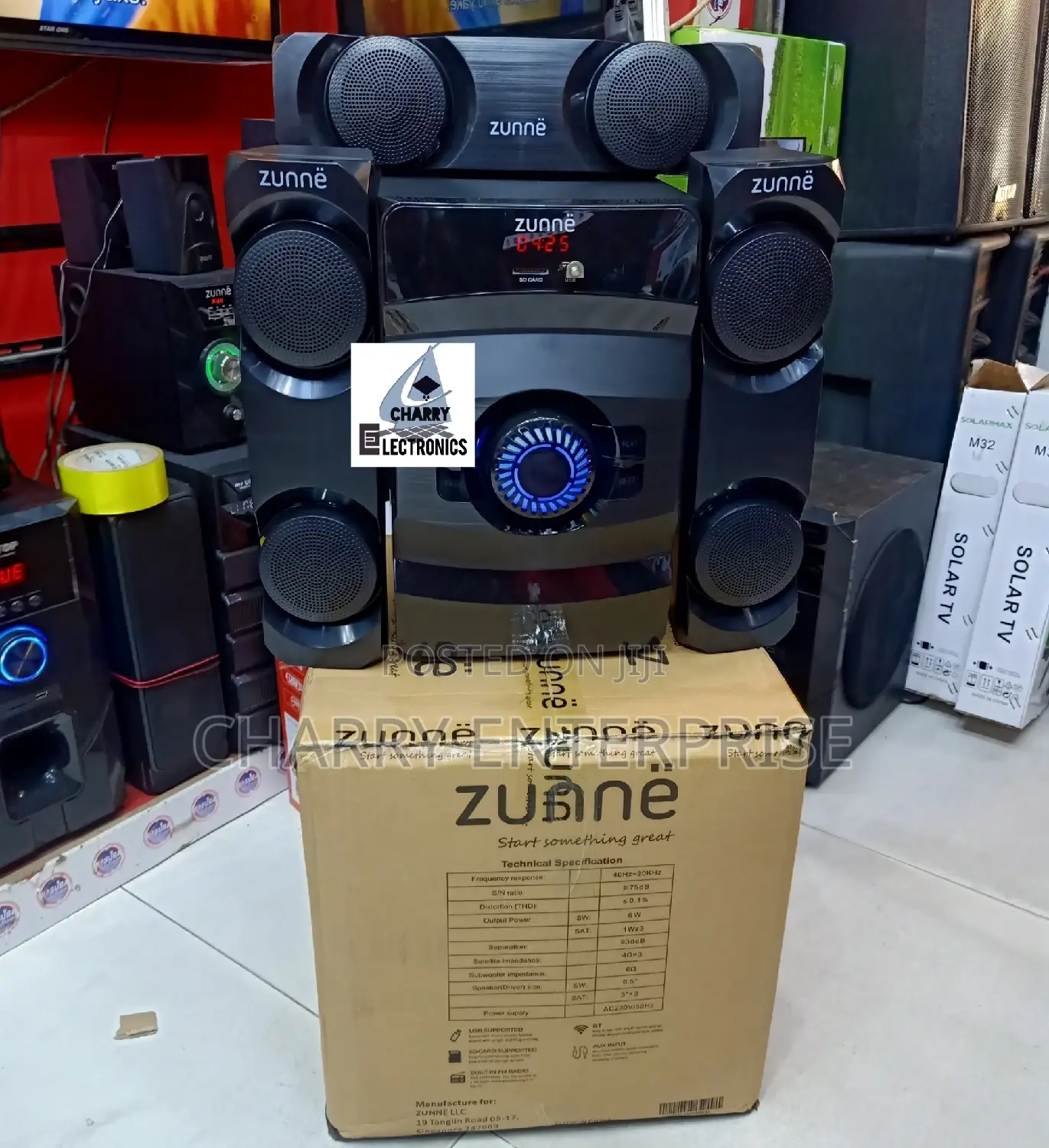 Zúnne SubwooferAux FM Radio Bluetooth