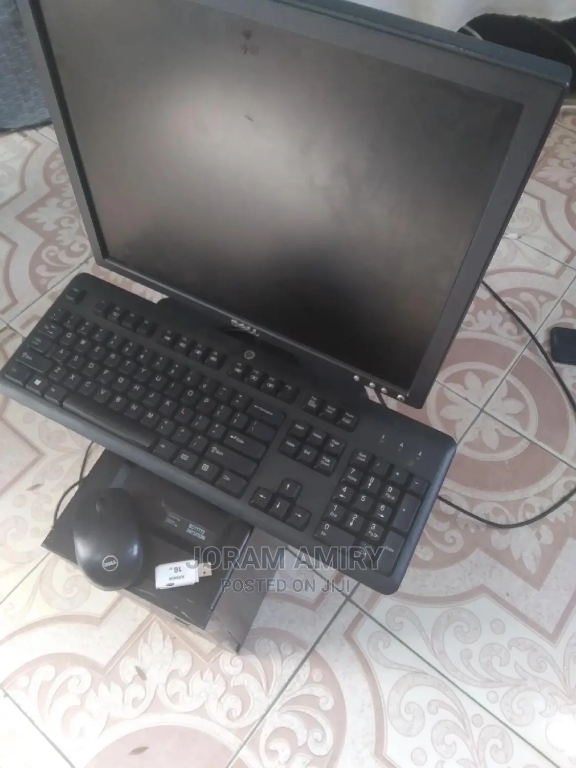 Computer Nzuri Full Complete Inauzwa