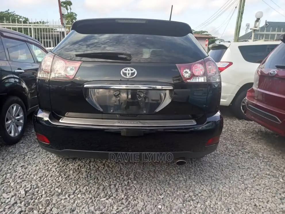 Toyota Harrier 2.4 2006 Black