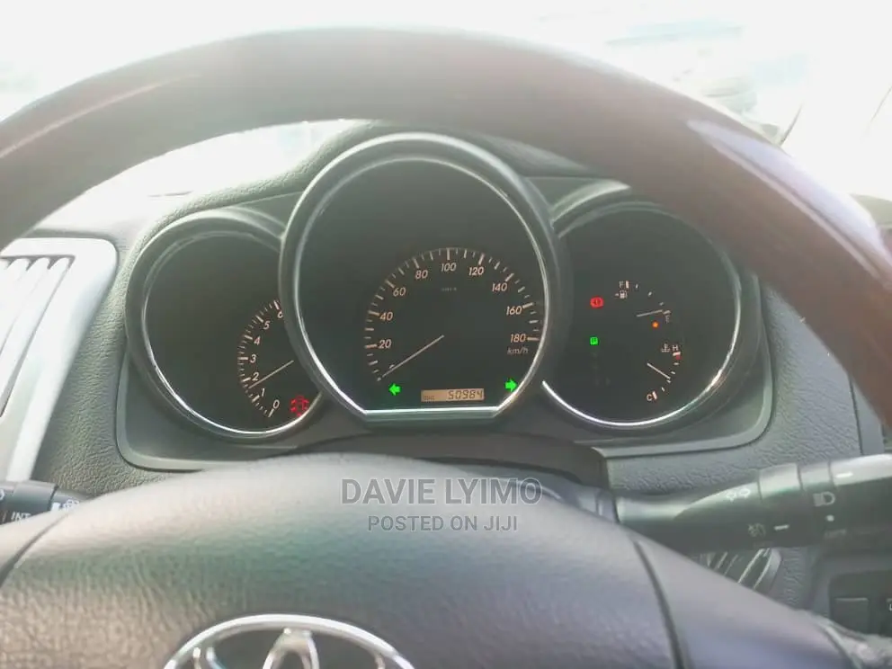 Toyota Harrier 2.4 2006 Black