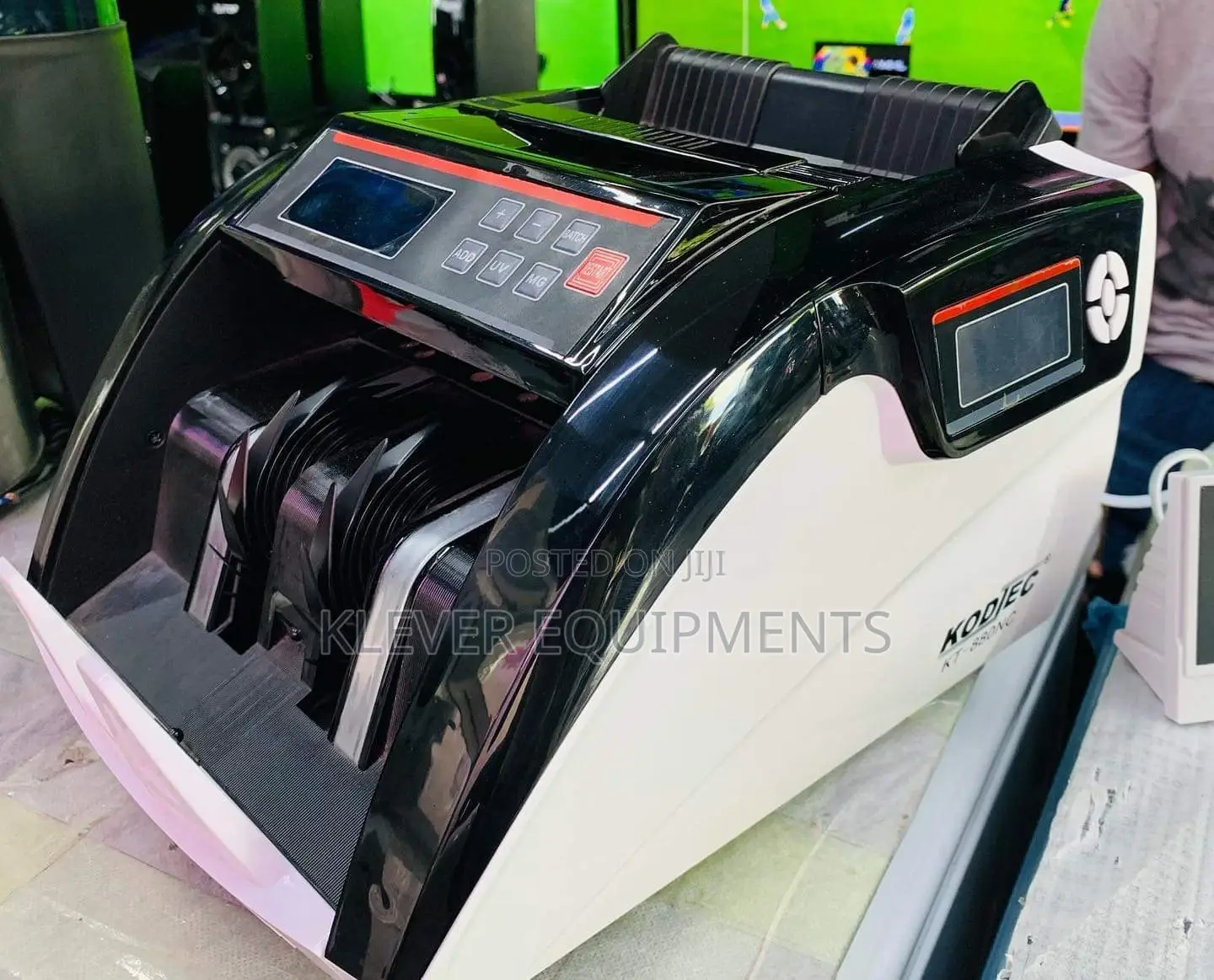 Bill Counter Machine