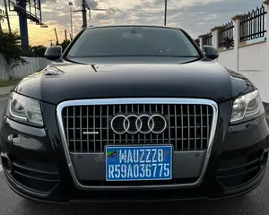Audi Q5 2010 Black