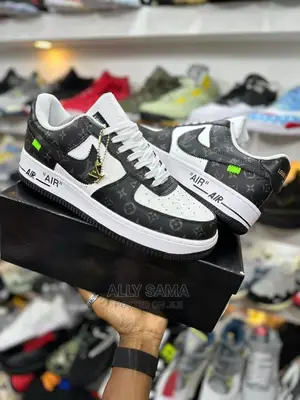 Air Nike LV Brand