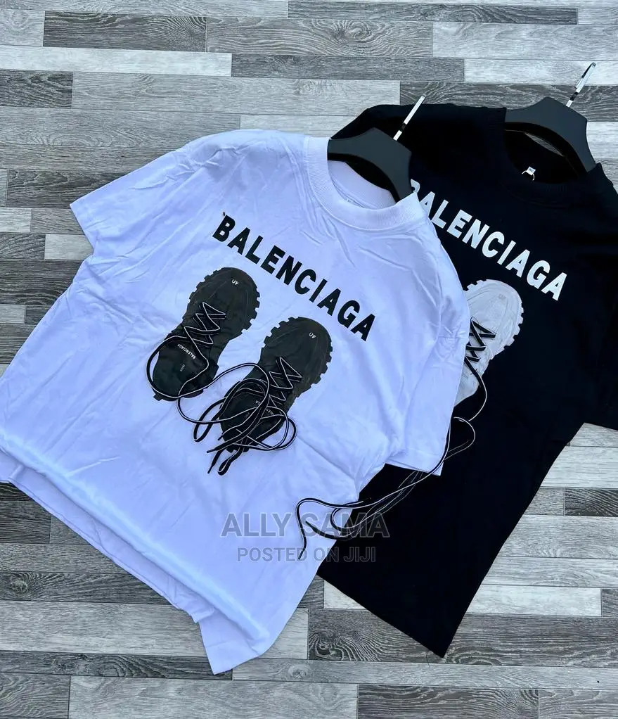 Balenciaga T-Shirt Black and White
