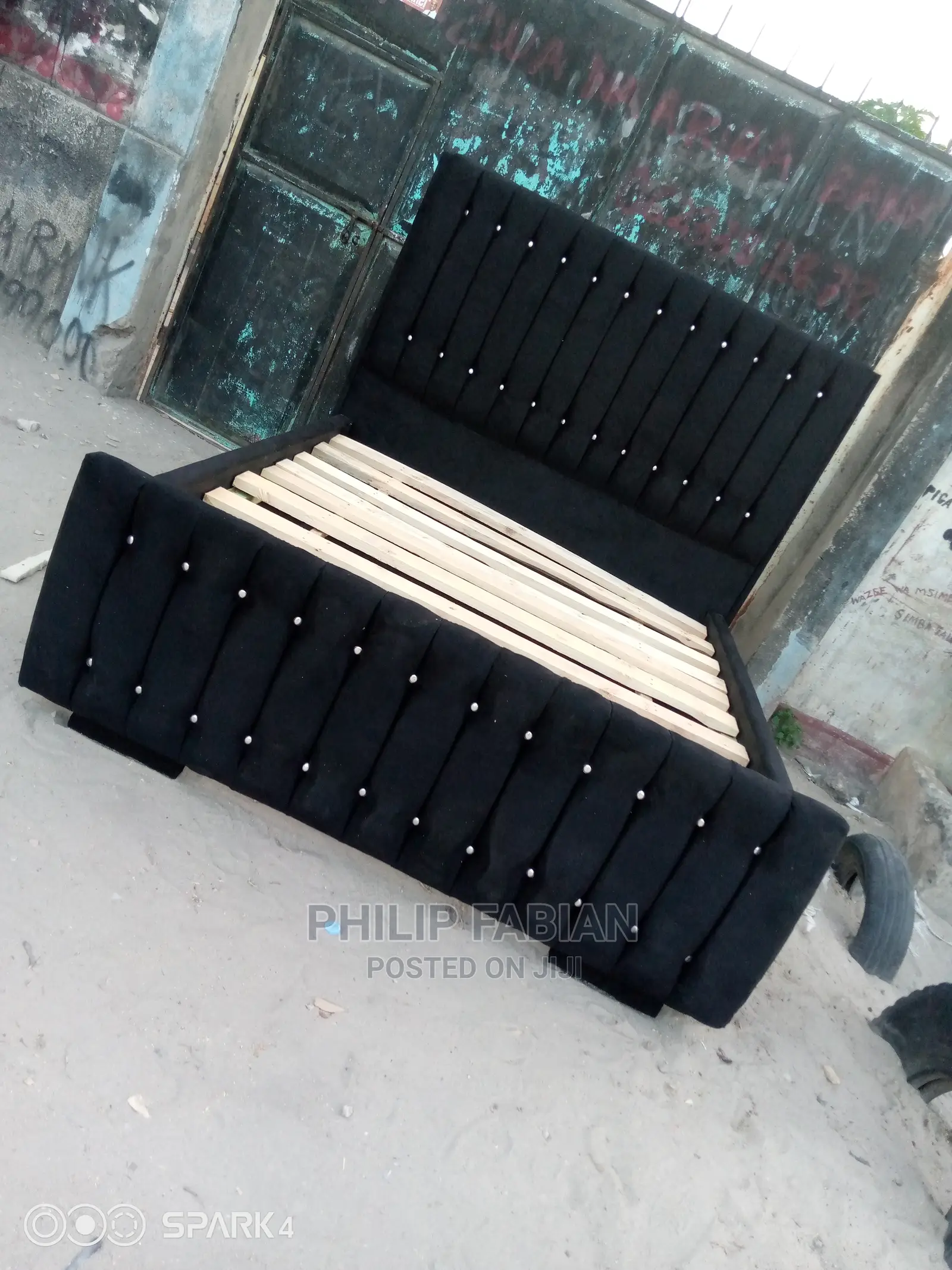 Bed Sofa 5 Kwa 6