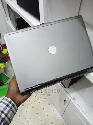 Laptop Dell Latitude D620 4GB Intel Core 2 Duo HDD 320GB
