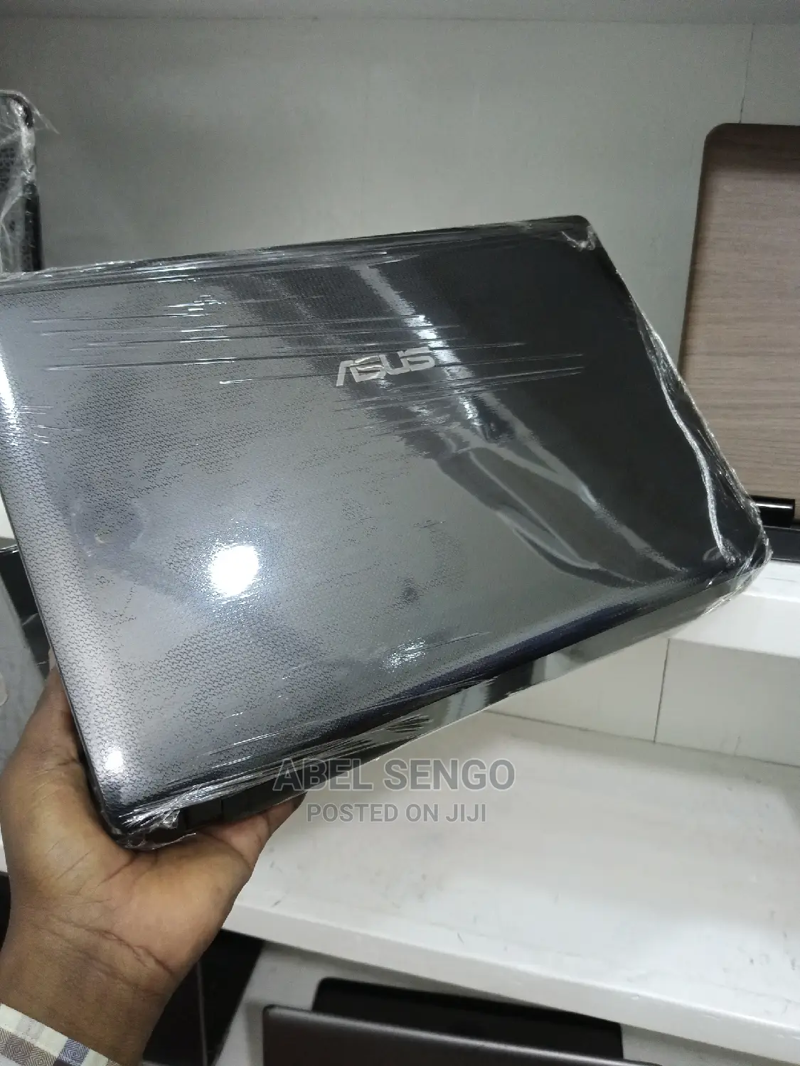 Laptop Asus 1015E 4GB Intel Core 2 Duo HDD 320GB