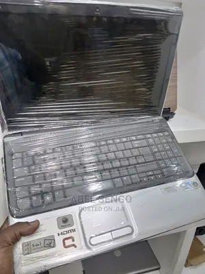 Laptop HP Compaq Presario CQ60 4GB Intel Core 2 Duo HDD 320GB