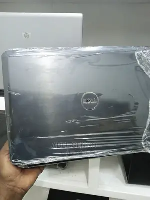 Laptop Dell Latitude 3189 4GB Intel Core I5 HDD 500GB