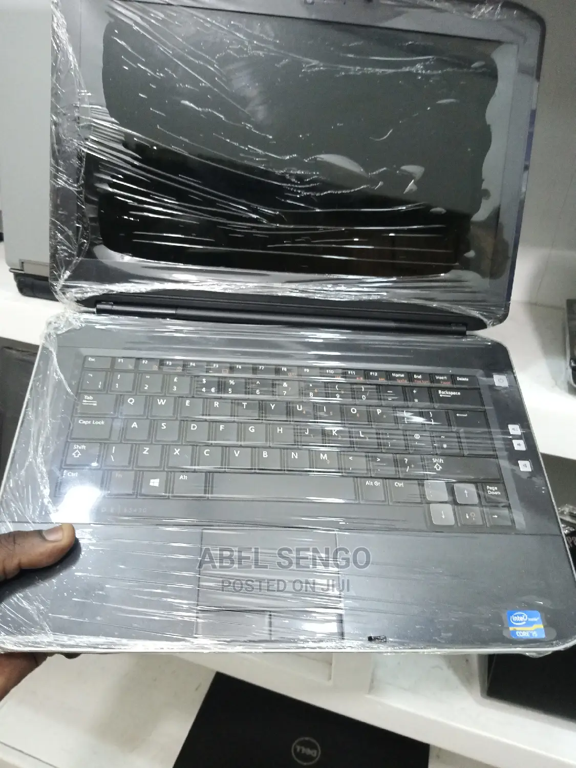 Laptop Dell Latitude 3189 4GB Intel Core I5 HDD 500GB