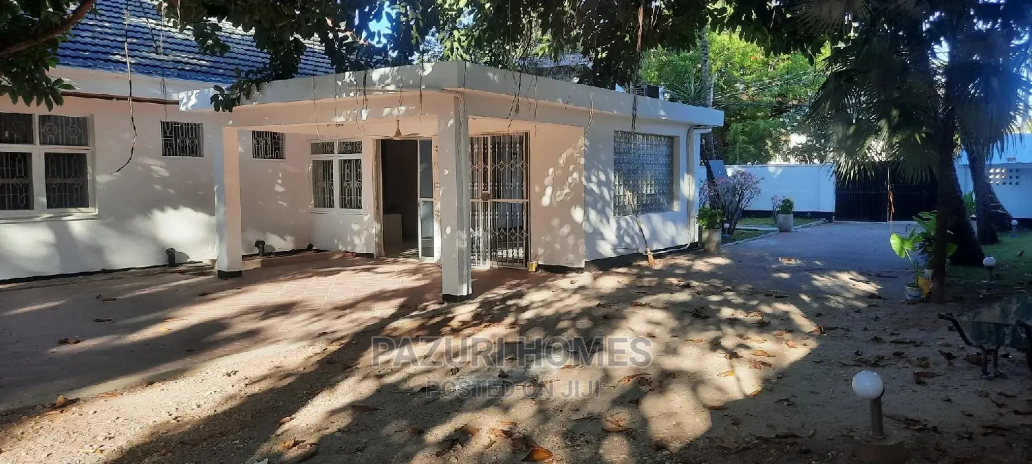 4bdrm House in Masaki for Rent