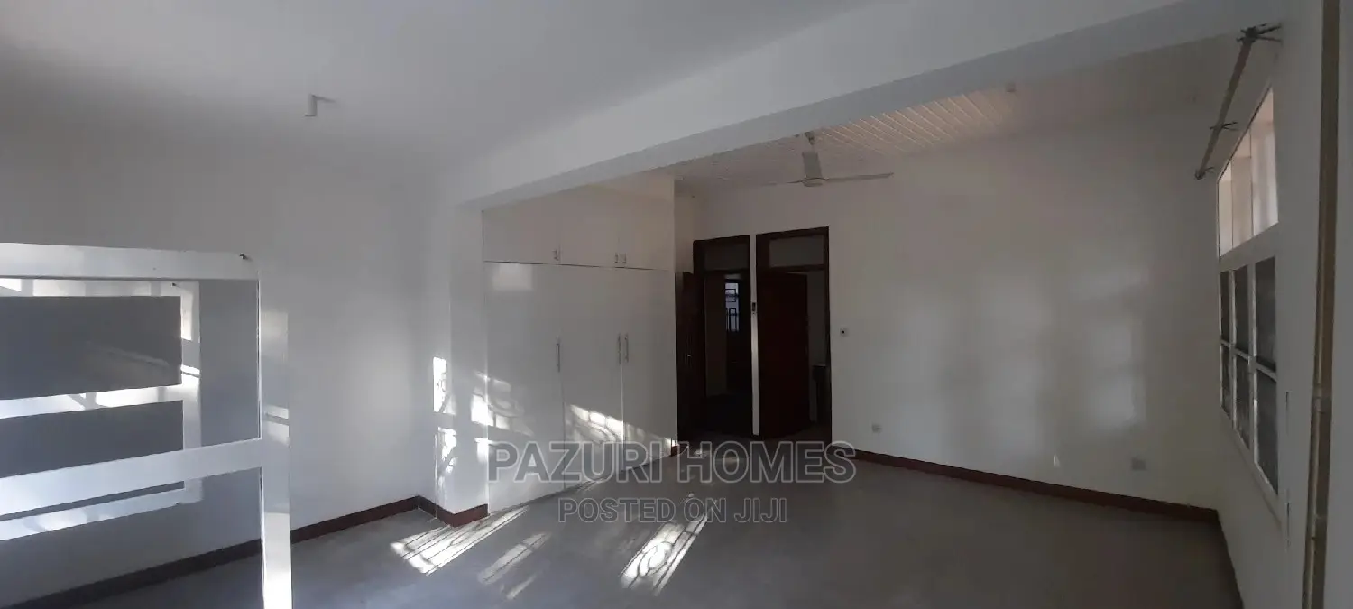4bdrm House in Masaki for Rent