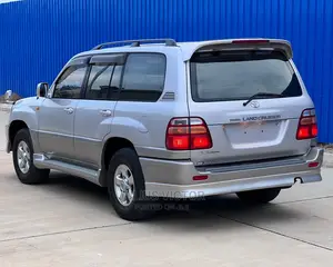 Toyota Land Cruiser 2002 Blue