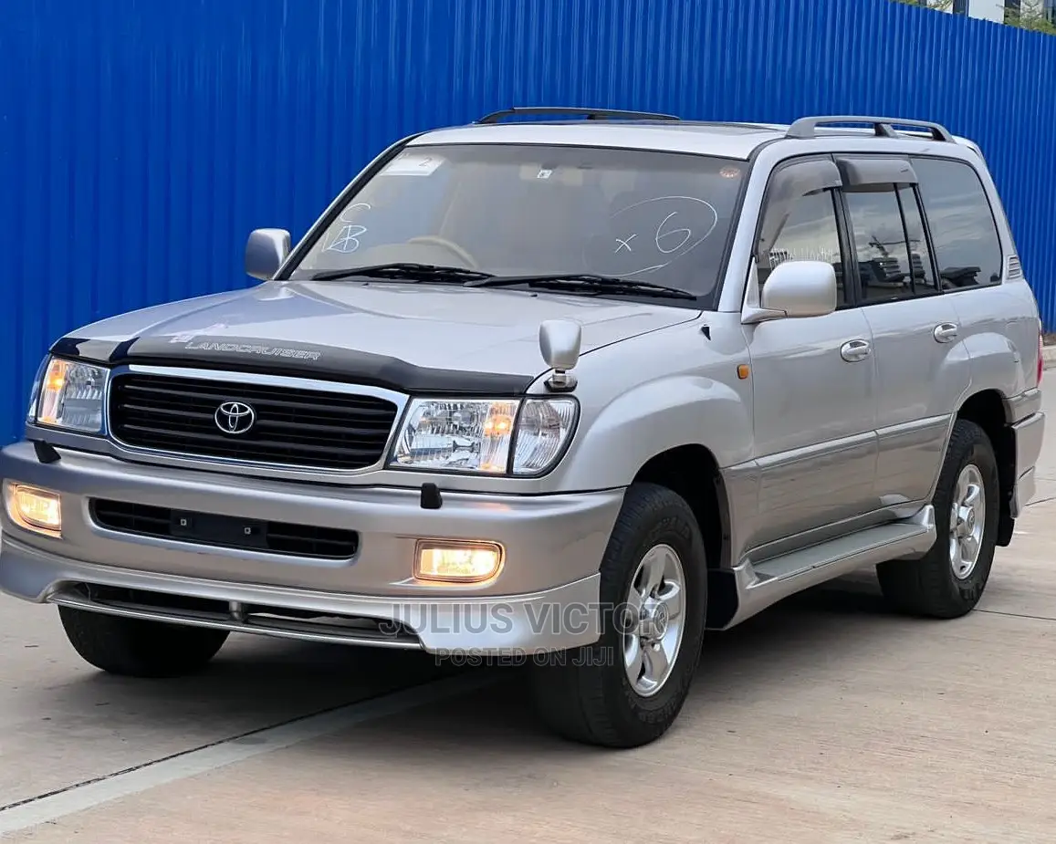 Toyota Land Cruiser 2002 Blue