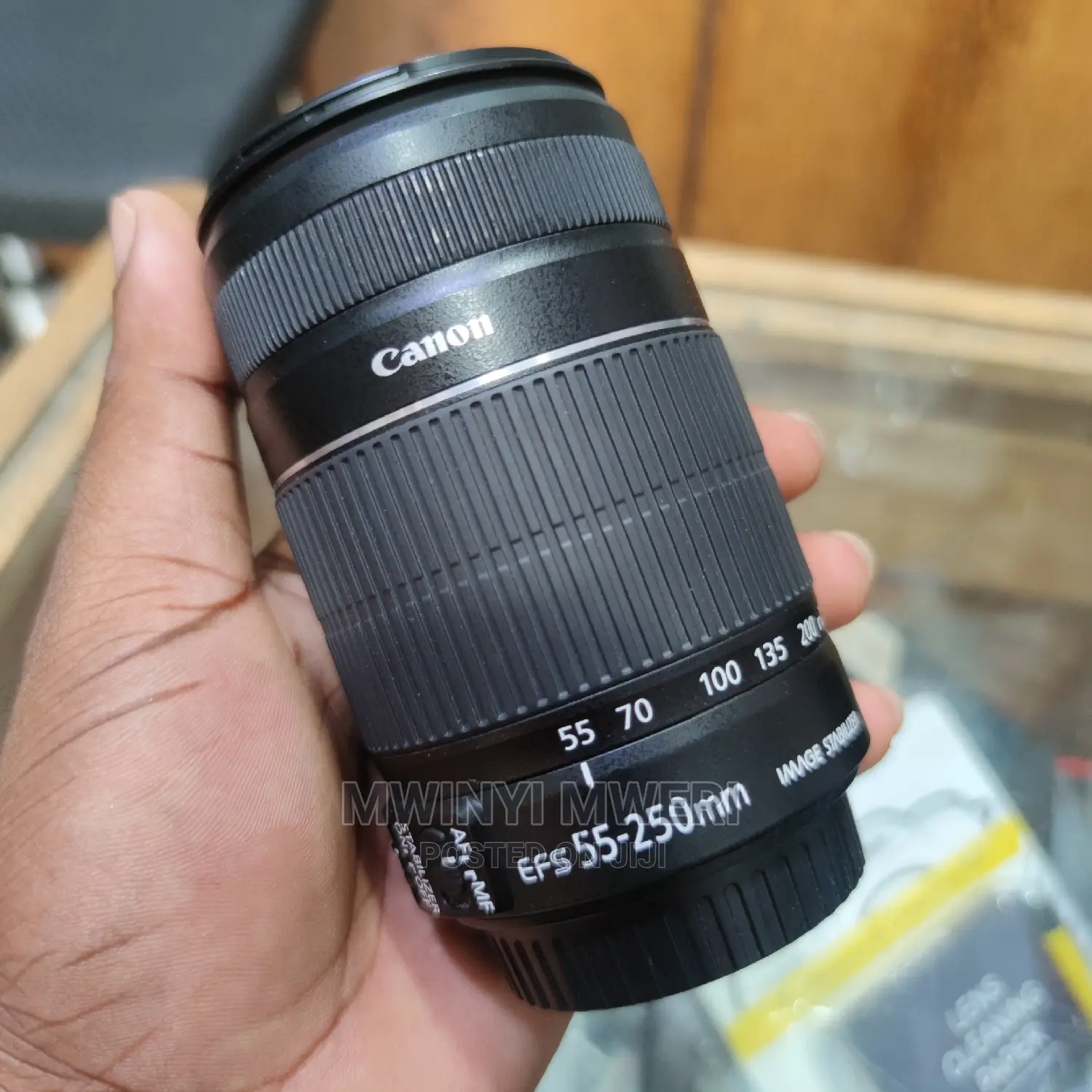 Canon EF-S 55-250mm F/4.0-5.6 IS II Telephoto Zoom Lens.
