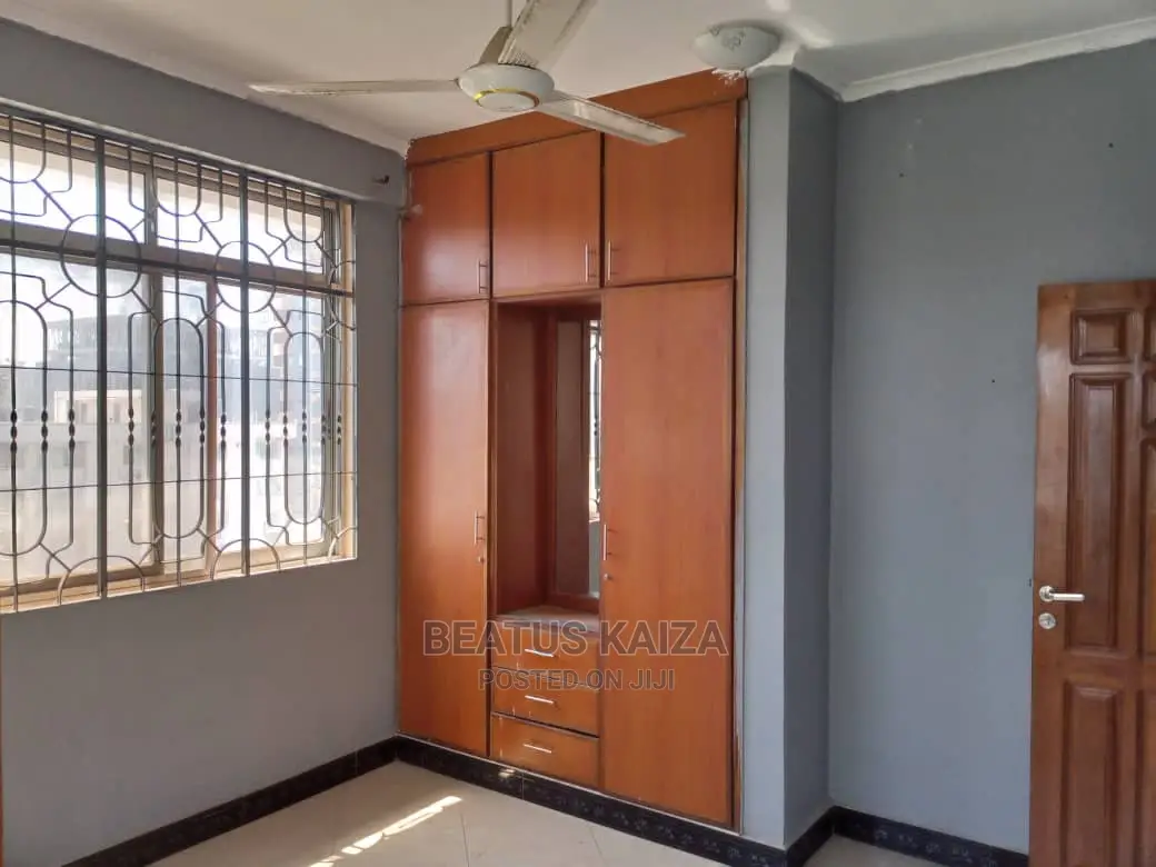 3bdrm Apartment in Kariakoo Gerezani for rent