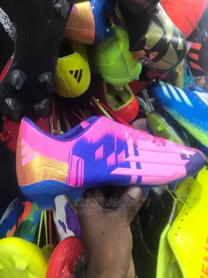 Football Adizero Pink