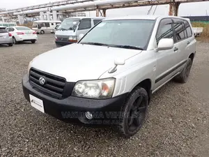 Toyota Kluger 2005 Silver