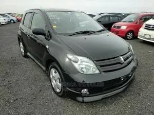 Toyota IST 2002 Black