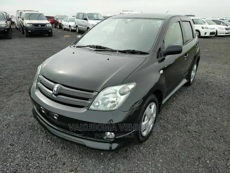 Toyota IST 2002 Black