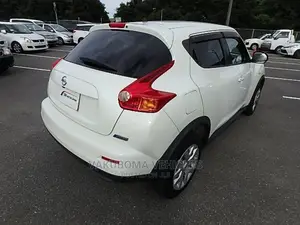 Nissan Juke 2012 White