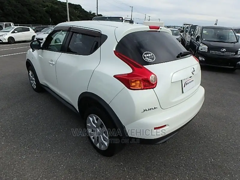 Nissan Juke 2012 White