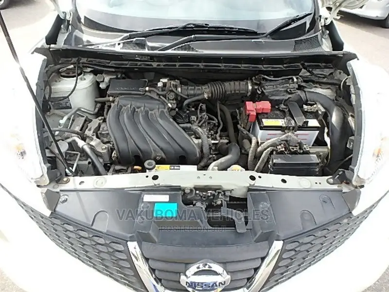 Nissan Juke 2012 White