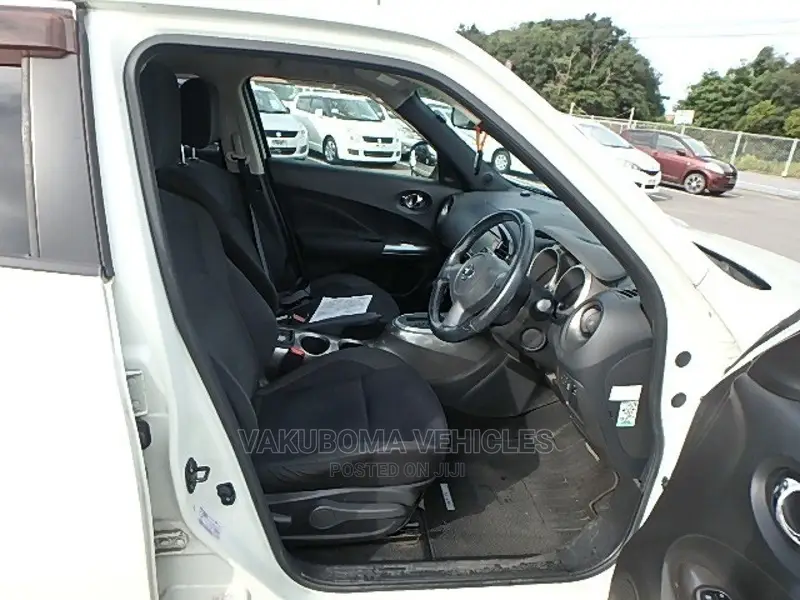 Nissan Juke 2012 White
