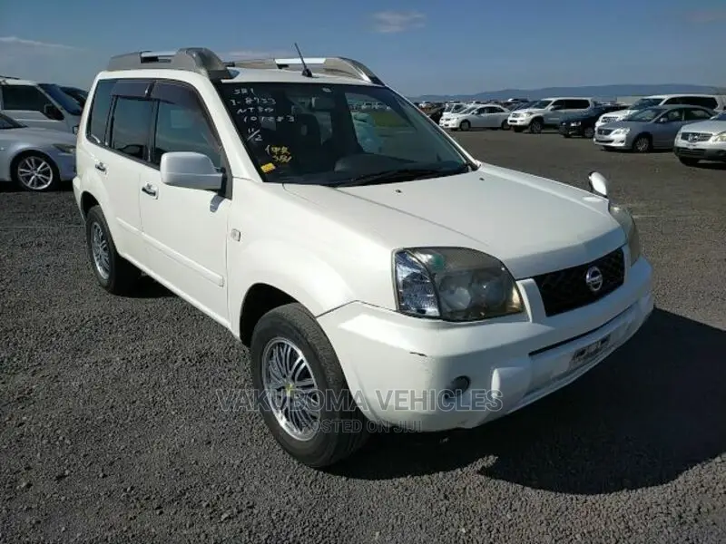 Nissan X-Trail 2003 White