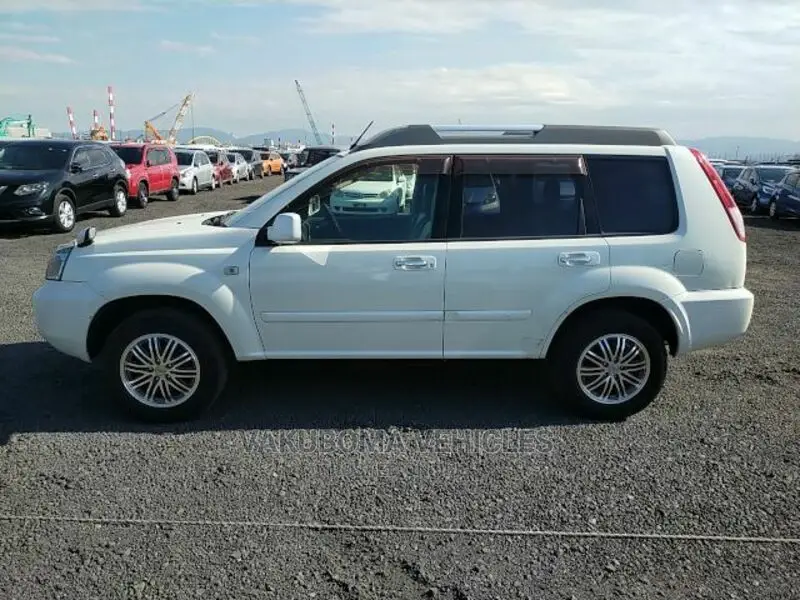 Nissan X-Trail 2003 White