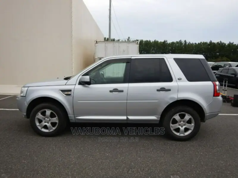 Land Rover Freelander 2011 Silver