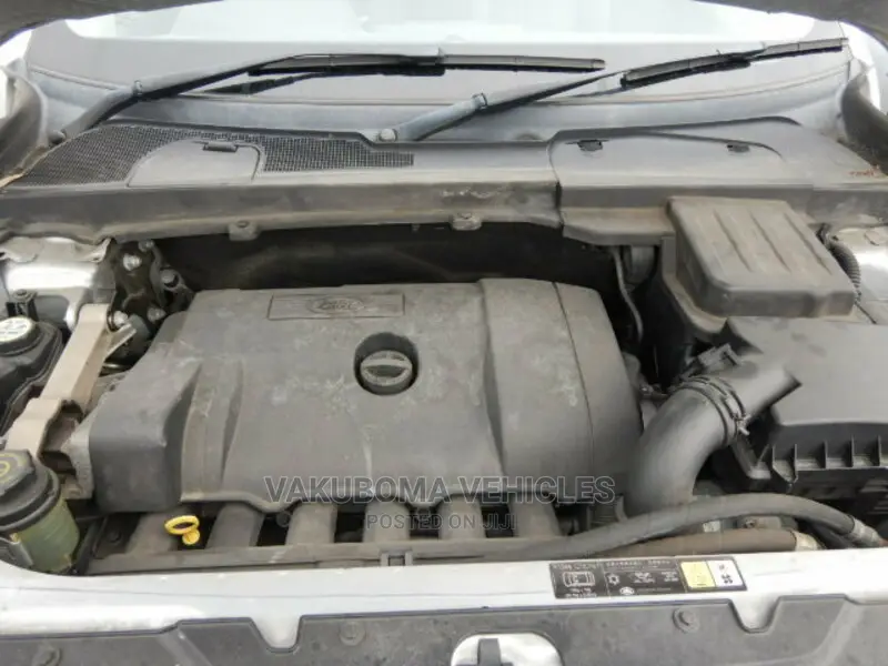 Land Rover Freelander 2011 Silver