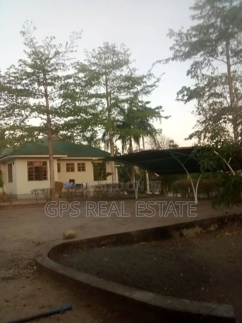 3bdrm House in Kiluvya for Sale