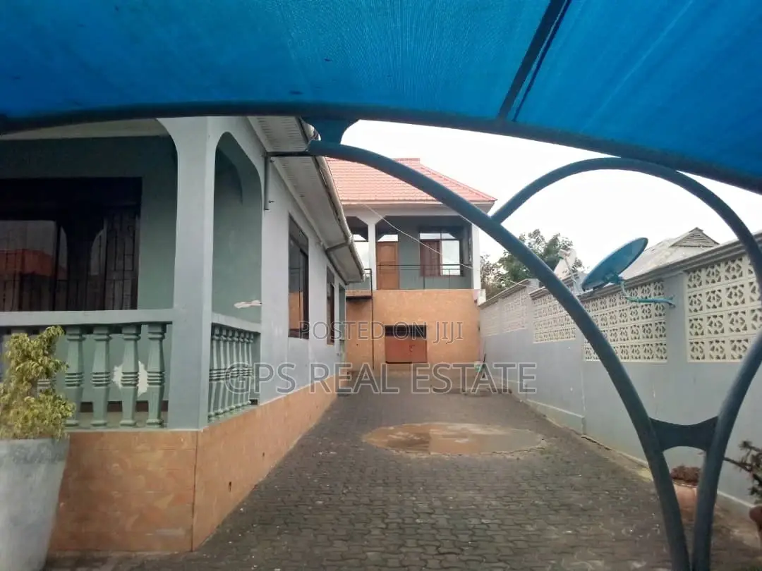 3bdrm House in Kwa Msuguri, Kinondoni for Sale