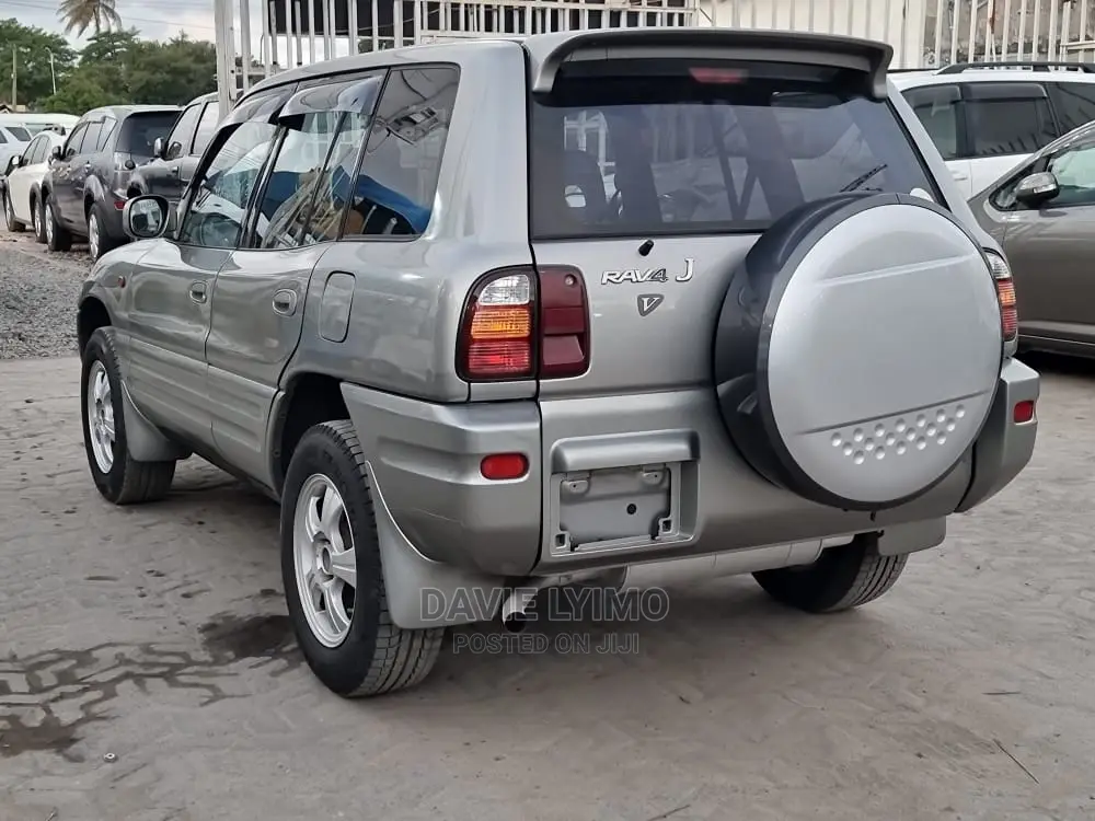 Toyota RAV4 Cabriolet 1998 Beige
