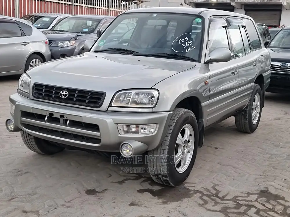 Toyota RAV4 Cabriolet 1998 Beige