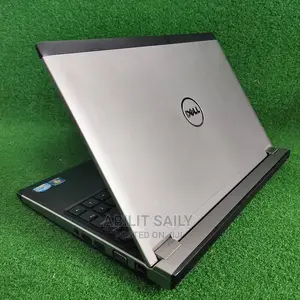 Laptop Dell Latitude 3330 4GB Intel Core I3 HDD 320GB