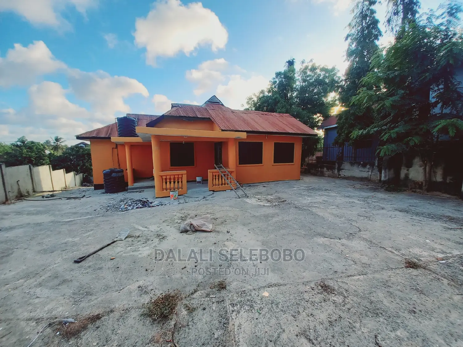 3bdrm Bungalow in Makongo Juu Kkt, Kinondoni for Rent