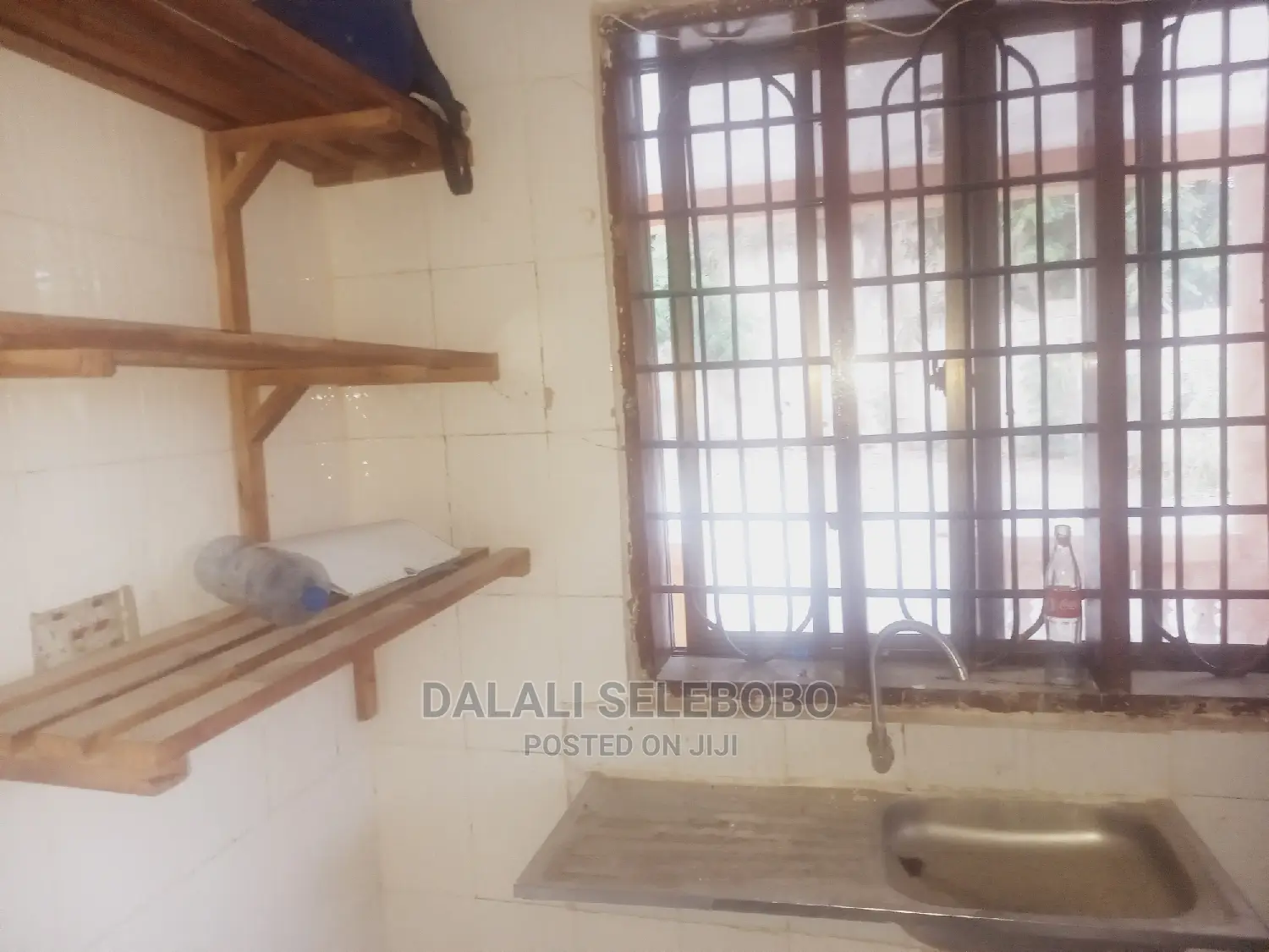 3bdrm Bungalow in Makongo Juu Kkt, Kinondoni for Rent