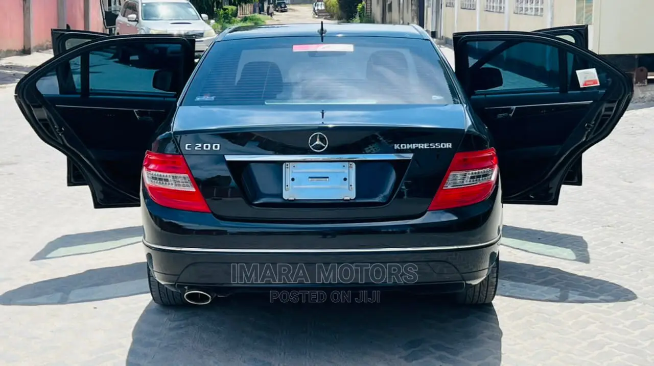Mercedes-Benz C-Class 2008 Black