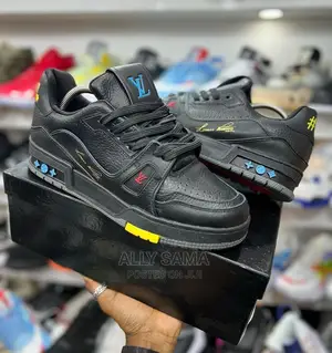 Louis Vuitton Black