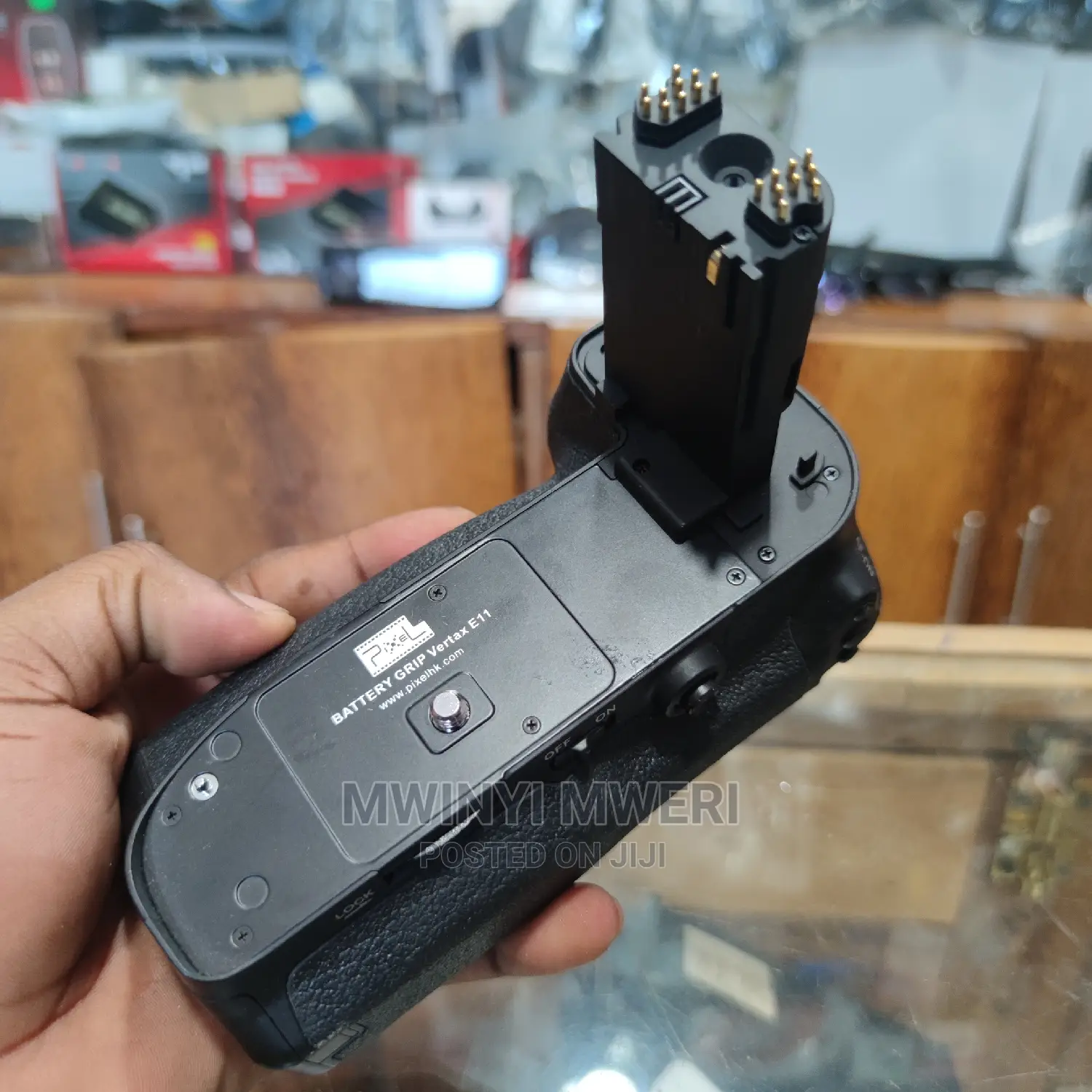 Pixel Vertax E11 Battery Grip for Canon 5D Mark III